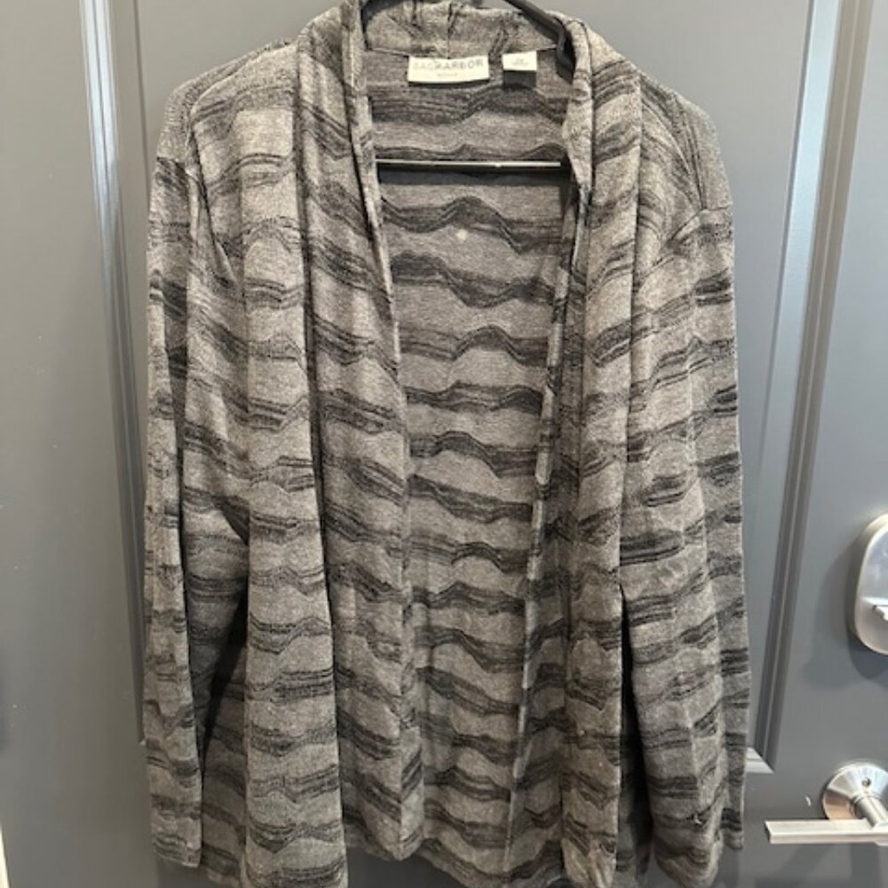 Sagharbor Women's 2x Black & Grey Jacket